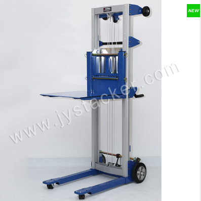 التشغيل والاحتياطات الخاصة برفع المواد اليدوي